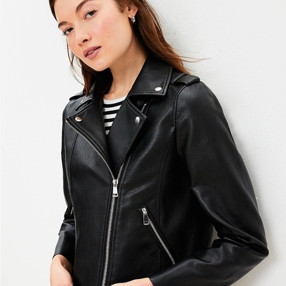 NWT LOFT Woman’s XS Black Leather Moto Asymmetrical Neckline Zip-Up Jacket - Picture 2 of 10